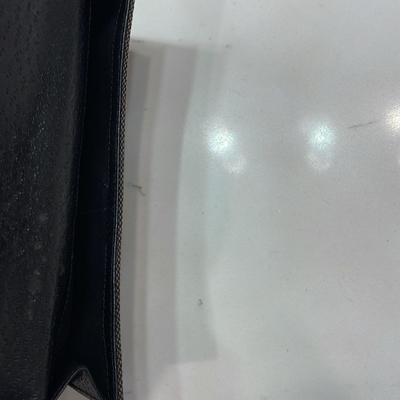 Authentic GUCCI Long Wallet Purse - Picture 9 of 15